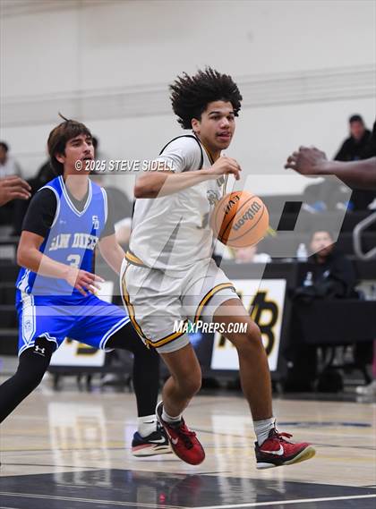 Thumbnail 2 in San Diego vs. Rancho Christian photogallery.