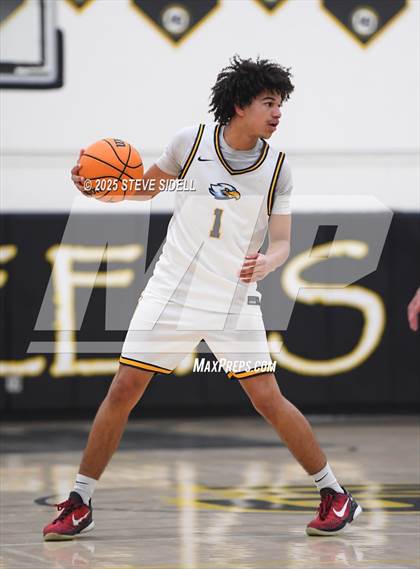 Thumbnail 1 in San Diego vs. Rancho Christian photogallery.