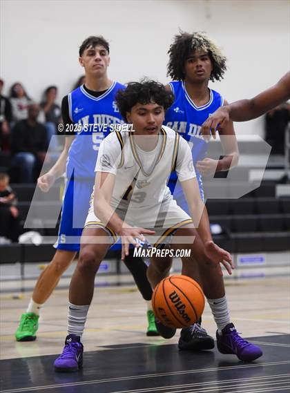 Thumbnail 2 in San Diego vs. Rancho Christian photogallery.