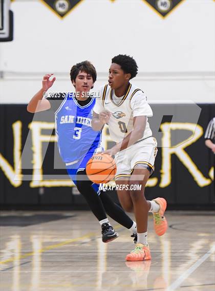 Thumbnail 1 in San Diego vs. Rancho Christian photogallery.