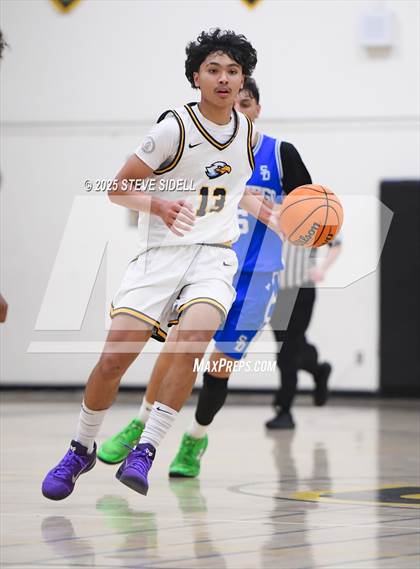 Thumbnail 2 in San Diego vs. Rancho Christian photogallery.