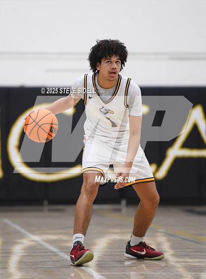 Thumbnail 3 in San Diego vs. Rancho Christian photogallery.