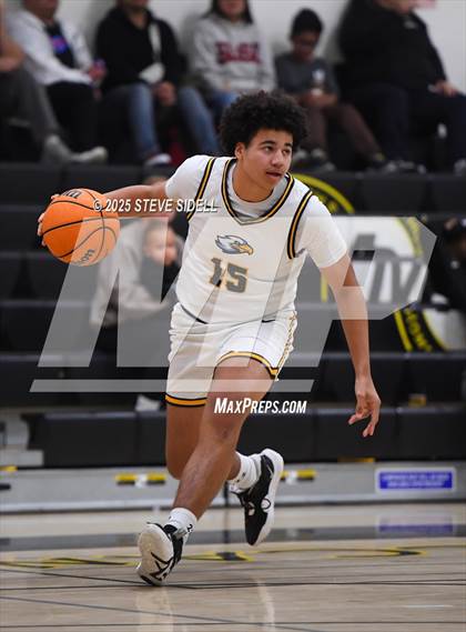 Thumbnail 2 in San Diego vs. Rancho Christian photogallery.