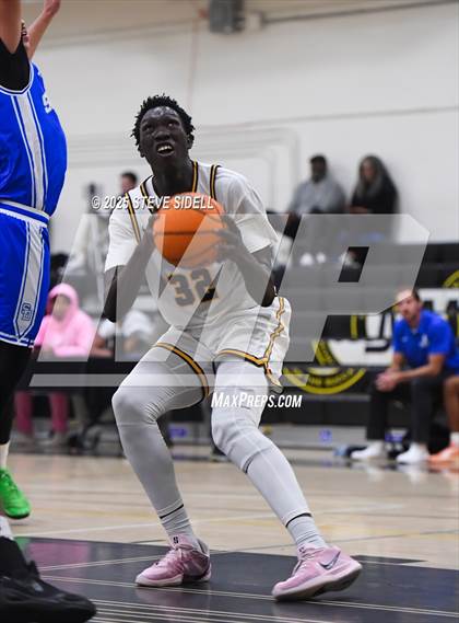 Thumbnail 3 in San Diego vs. Rancho Christian photogallery.