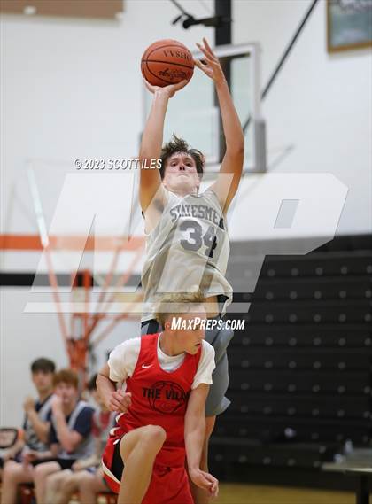 Thumbnail 3 in Circleville vs New Hope (Scrimmage) photogallery.