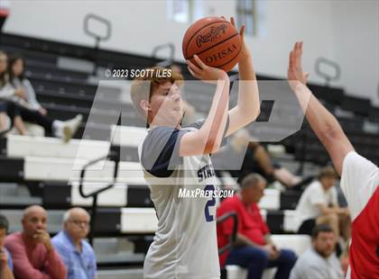 Thumbnail 3 in Circleville vs New Hope (Scrimmage) photogallery.