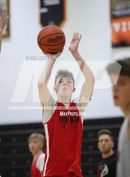 Thumbnail 3 in Circleville vs New Hope (Scrimmage) photogallery.