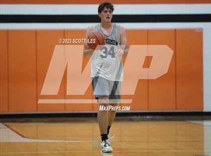 Thumbnail 1 in Circleville vs New Hope (Scrimmage) photogallery.