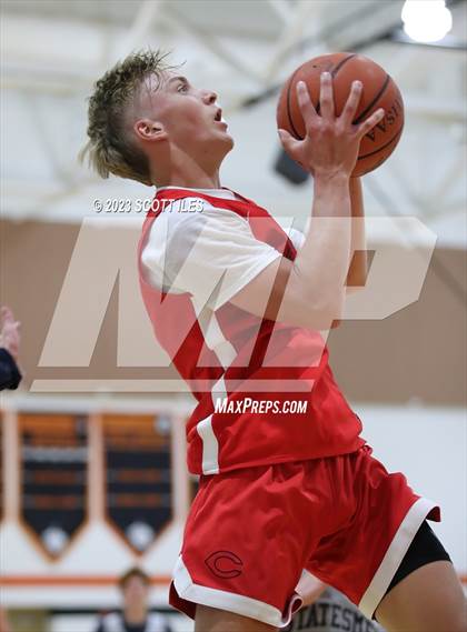 Thumbnail 3 in Circleville vs New Hope (Scrimmage) photogallery.