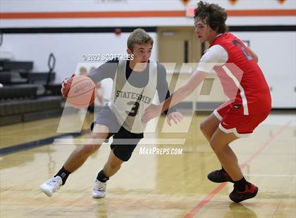 Thumbnail 2 in Circleville vs New Hope (Scrimmage) photogallery.