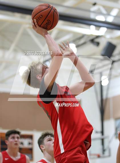 Thumbnail 1 in Circleville vs New Hope (Scrimmage) photogallery.