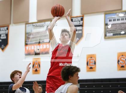 Thumbnail 2 in Circleville vs New Hope (Scrimmage) photogallery.