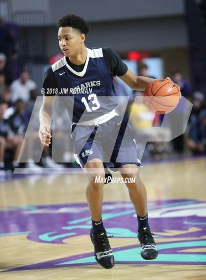 Thumbnail 1 in IMG Academy vs. University (City of Palms Classic) photogallery.