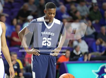 Thumbnail 3 in IMG Academy vs. University (City of Palms Classic) photogallery.