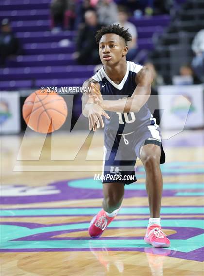 Thumbnail 1 in IMG Academy vs. University (City of Palms Classic) photogallery.