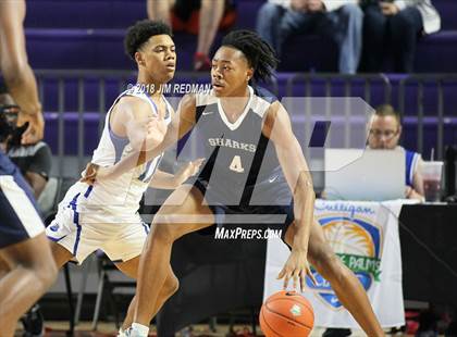 Thumbnail 3 in IMG Academy vs. University (City of Palms Classic) photogallery.
