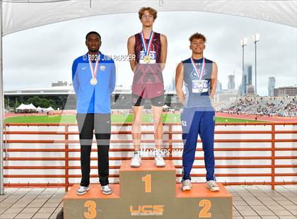 Thumbnail 3 in UIL 4A Track & Field Final (Awards) photogallery.