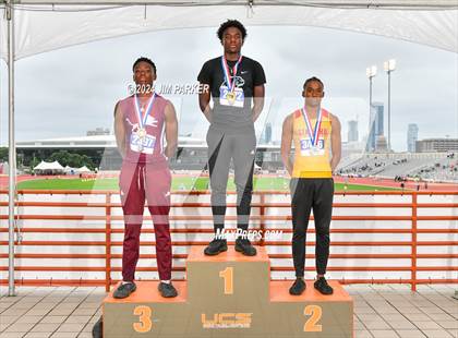 Thumbnail 1 in UIL 4A Track & Field Final (Awards) photogallery.