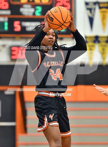 Thumbnail 3 in Vacaville vs. Bear Creek (Tiger Classic) photogallery.