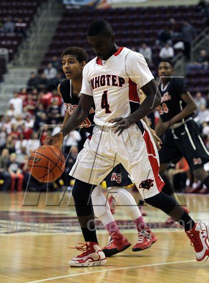 Thumbnail 1 in Imhotep Charter vs. Archbishop Carroll (PIAA Class AAA Final) photogallery.