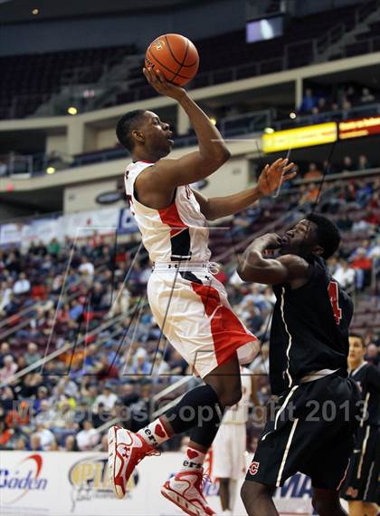 Thumbnail 3 in Imhotep Charter vs. Archbishop Carroll (PIAA Class AAA Final) photogallery.