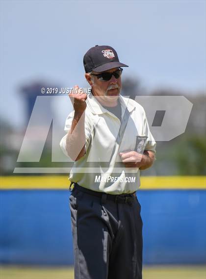 Thumbnail 3 in Newbury Park @ Grossmont (Lions Tournament) photogallery.