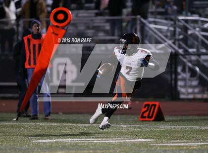 Thumbnail 2 in Bennett/Olmsted/Middle Early College/East vs Orchard Park (Section VI Semifinal) photogallery.