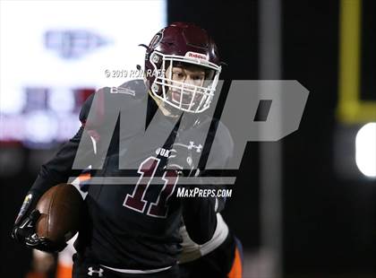 Thumbnail 3 in Bennett/Olmsted/Middle Early College/East vs Orchard Park (Section VI Semifinal) photogallery.