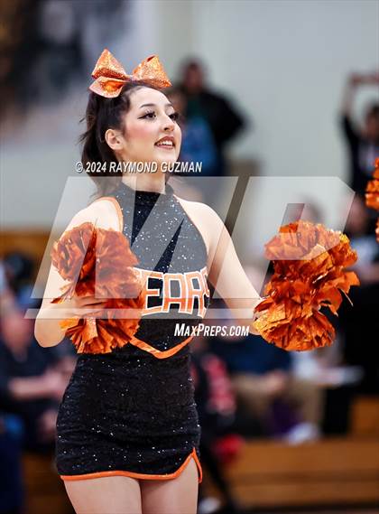Thumbnail 2 in Kingsburg @ Selma photogallery.