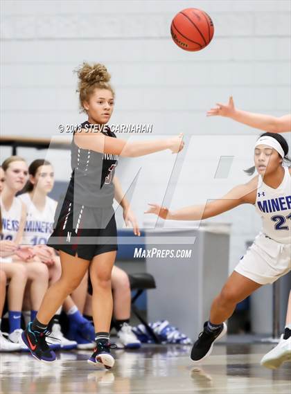 Thumbnail 2 in Northridge vs. Bingham (UHSAA 6A Quarter Final) photogallery.