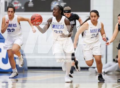 Thumbnail 1 in Northridge vs. Bingham (UHSAA 6A Quarter Final) photogallery.