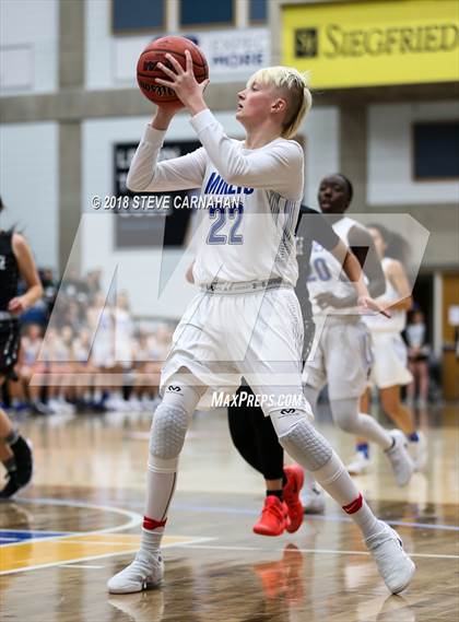 Thumbnail 3 in Northridge vs. Bingham (UHSAA 6A Quarter Final) photogallery.