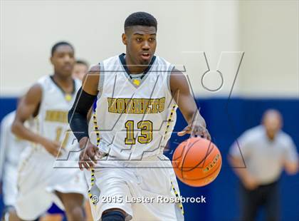 Thumbnail 2 in East Central vs. Warren (6A Bi-District) photogallery.