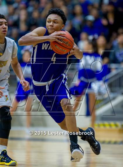 Thumbnail 2 in East Central vs. Warren (6A Bi-District) photogallery.