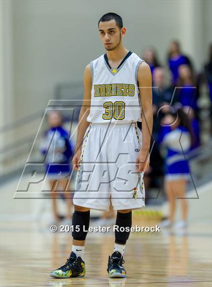 Thumbnail 1 in East Central vs. Warren (6A Bi-District) photogallery.