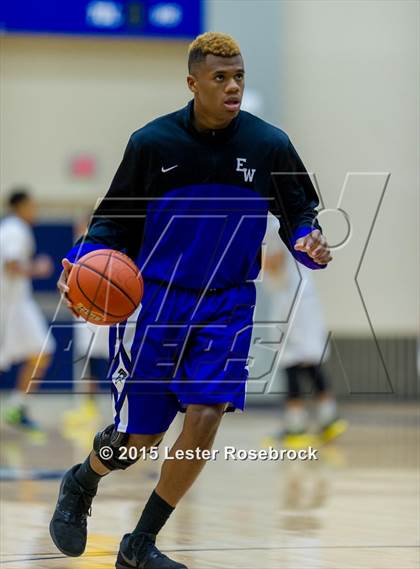 Thumbnail 3 in East Central vs. Warren (6A Bi-District) photogallery.