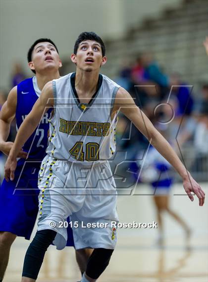 Thumbnail 3 in East Central vs. Warren (6A Bi-District) photogallery.