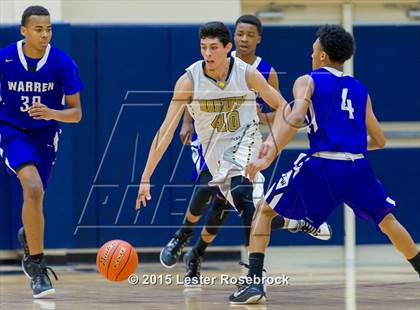 Thumbnail 1 in East Central vs. Warren (6A Bi-District) photogallery.