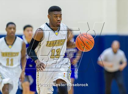Thumbnail 1 in East Central vs. Warren (6A Bi-District) photogallery.