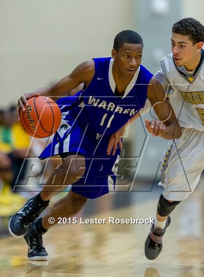 Thumbnail 1 in East Central vs. Warren (6A Bi-District) photogallery.