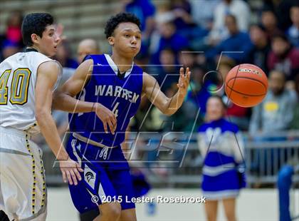 Thumbnail 2 in East Central vs. Warren (6A Bi-District) photogallery.
