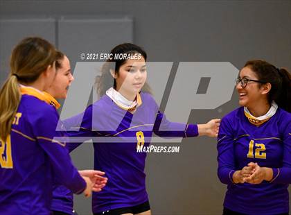 Thumbnail 2 in Canyon Hills vs Southwest EC (Monte Vista Invitational) photogallery.