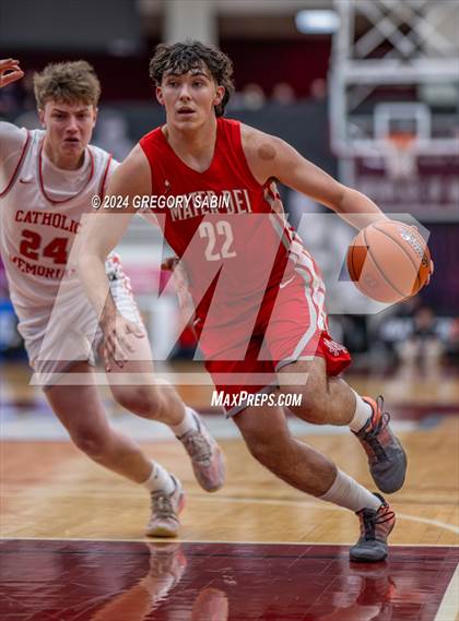Thumbnail 2 in Mater Dei vs. Catholic Memorial photogallery.