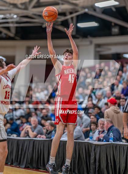 Thumbnail 1 in Mater Dei vs. Catholic Memorial photogallery.