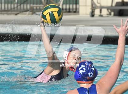 Thumbnail 2 in Redondo Union vs. Westlake (Lady Brahmas Winter Classic) photogallery.