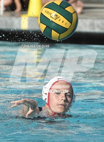 Thumbnail 2 in Redondo Union vs. Westlake (Lady Brahmas Winter Classic) photogallery.