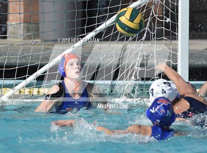 Thumbnail 1 in Redondo Union vs. Westlake (Lady Brahmas Winter Classic) photogallery.