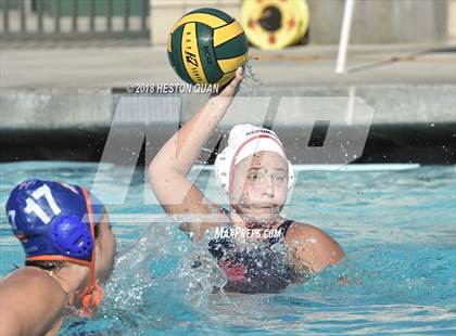 Thumbnail 1 in Redondo Union vs. Westlake (Lady Brahmas Winter Classic) photogallery.