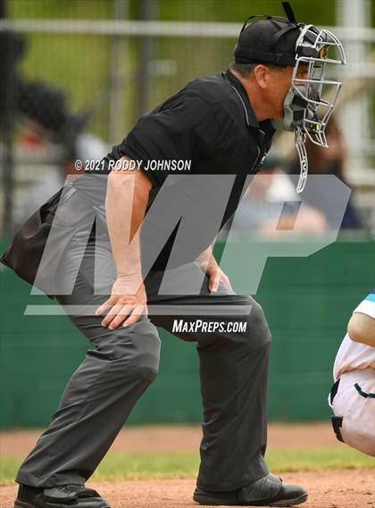 Thumbnail 3 in Barbe @ Southside photogallery.