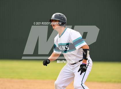 Thumbnail 3 in Barbe @ Southside photogallery.